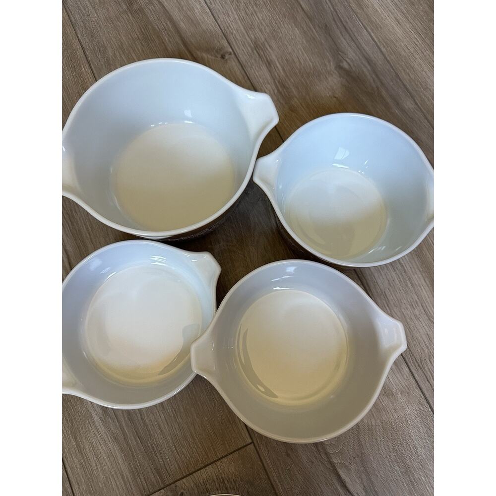 Vintage Pyrex Woodland Set Casserole Dishes 471-B, 472-B, 473-B 474-B - Picture 8 of 16